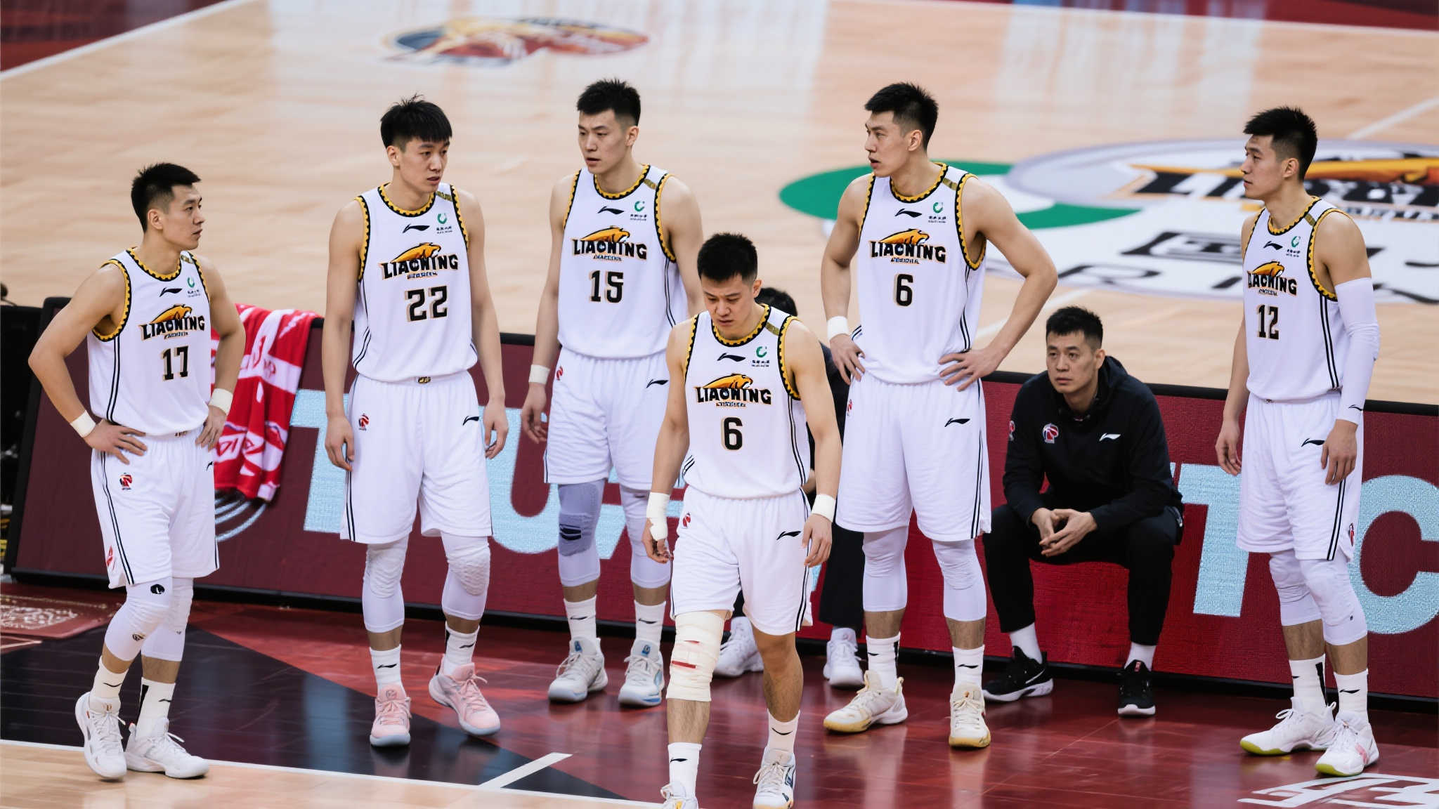 实力稍逊的 实力稍逊的